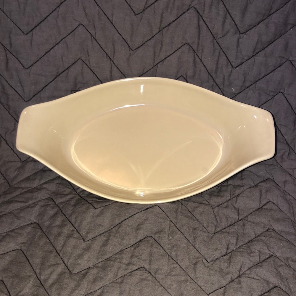 Ceramic casserole dish. Made in Japan. Ray control brand.